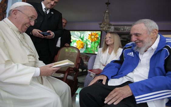 “Urbi et Orbi” del papa Francisco; Muchos estamos confundidos entre sus palabras y sus acciones