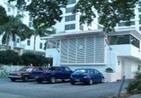 Leonelistas y Danilistas enfrentados Consulado Miami