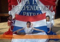 Paraguay celebra su «independencia incruenta»