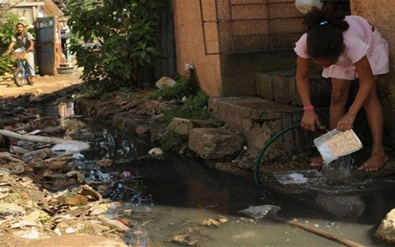 2,4 mil millones de personas carecen acceso a saneamiento