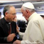 Papa Francisco pide Iglesia acompañe el cambio