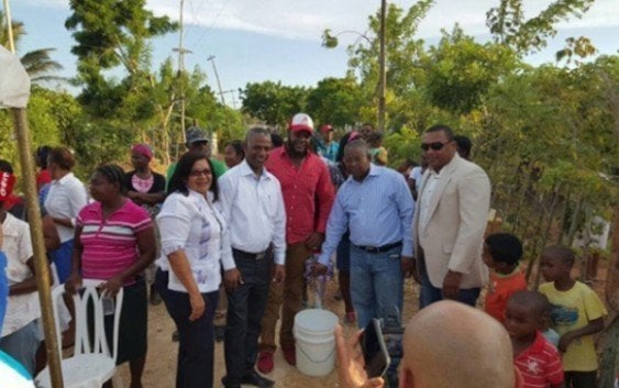 Inauguran red distribudora de agua en Villa Hermosa
