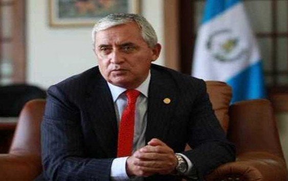 Fiscalía Guatemala acusa presidente Otto Pérez encabezar mafia fiscal