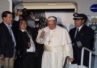Papa Francisco dice adiós a EEUU con un “God bless America”