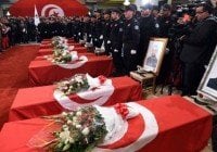Asesinos EI celebran explosionaran autobús en Tunez