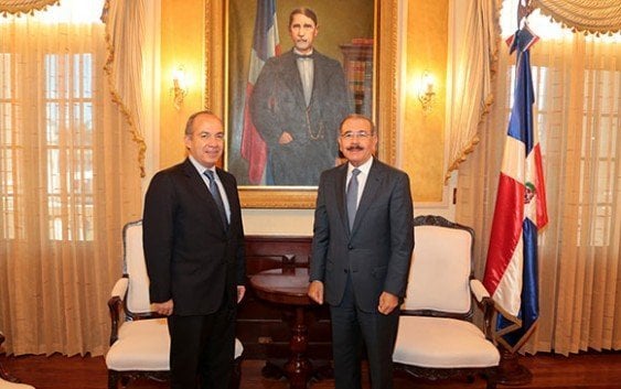 Danilo Medina recibe a ex-presidente Felipe Calderón