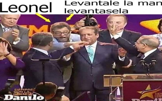 Vídeo; Leonel «levántale la mano»; Políticos o Payasos…???