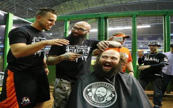 Los Marlins exigen a sus empleados afeitarse la barba y el bigote
