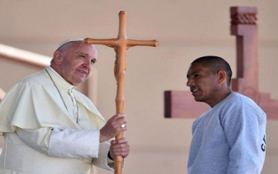 Papa a reclusos: Quien experimentó el infierno puede volverse un profeta