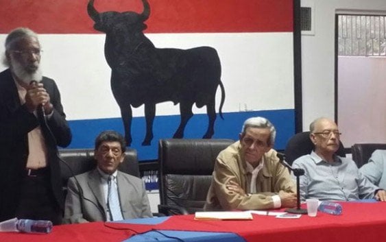 Hatuey De Camps respalda a Juan Hubieres y a Manuel Jiménez