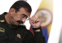 Renuncia jefe Policia de Colombia por red prostitución masculina