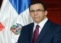 Navarro anuncia reactivará consejo directivo del Seguro Médico para Maestros