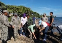 Cientos participan jornada de limpieza de playas en Puerto Plata