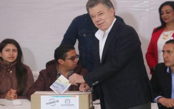Juan Manuel Santos dedicó Premio Nobel al pueblo colombiano