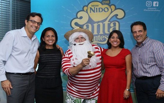 Nestlé presentó promoción “Con NIDO® Santa Viene Antes”