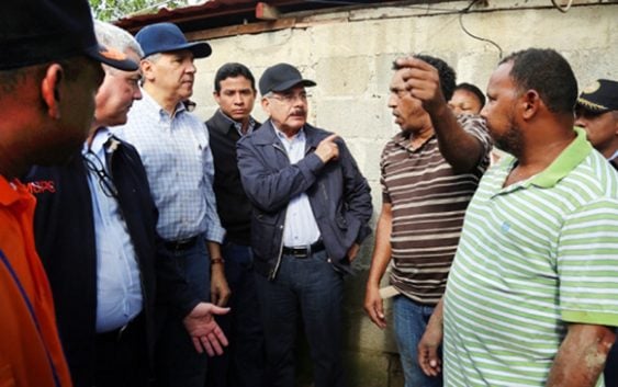 Presidente Medina visita lugares afectados por las lluvias; Vídeo