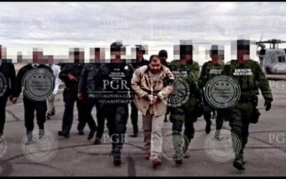 México le entrega el Chapo Cuzmán a sus dueños, los Estados Unidos; Vídeo
