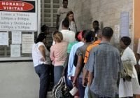 Hospital Cabral y Báez colapsa, trasladan pacientes a otro con problemas