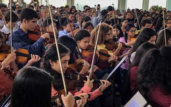 Venezuela: Sinfónica juvenil homenajeó a Armando Cañizales asesinado por Maduro