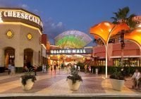 Policía de Miami-Dade evacua Dolphin Mall por reporte de tiroteo; No encuentra heridos; Vídeos