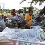 México: A 65 cifra muertes por terremoto de 8.2; Guatemala 7.7 y 5 mil afectados