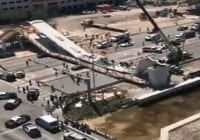 Varios muertos tras caer sobre vehículos puente peatonal en construcción en Miami