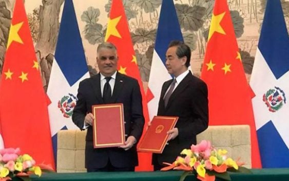 República Dominicana cierra relaciones diplomáticas con Taiwán y las establece con China