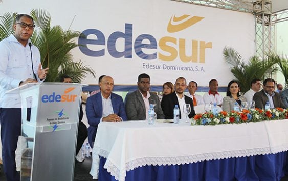 Edesur pone en funcionamiento servicio 24 horas en sectores de SDO y Quita Sueño