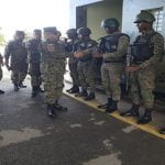 En visita a la frontera Ministro de Defensa llama a soldados mantenerse alerta