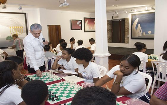 Centro Cultural BanReservas inicia el cuarto taller de ajedrez