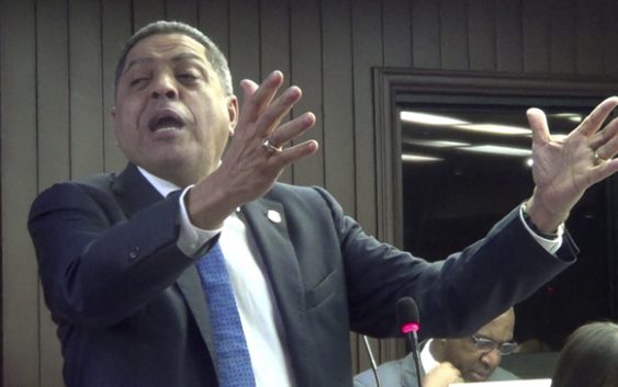 PRM pide «No fastidien tanto a la República Dominicana»