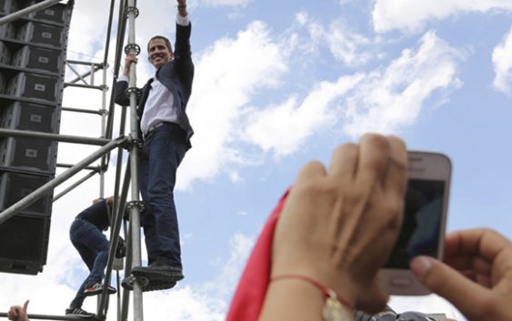 USA advierte cualquier amenaza o intimidación contra Juan Guaidó será respondida rápida