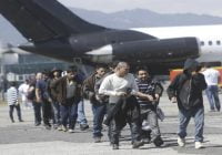 Indocumentados o por delitos: Estados Unidos no les importa coronavirus deportan 66 migrantes guatemaltecos