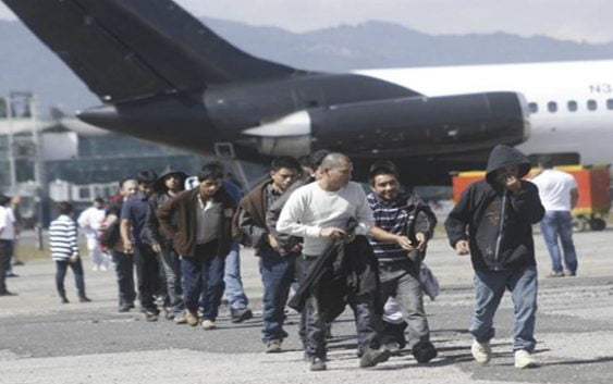 Indocumentados o por delitos: Estados Unidos no les importa coronavirus deportan 66 migrantes guatemaltecos