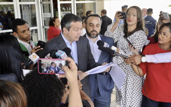 PRM vuelve a denunciar ante JCE reincidencia de Gonzalo y el PLD en violar Ley Electoral y decretos Emergencia