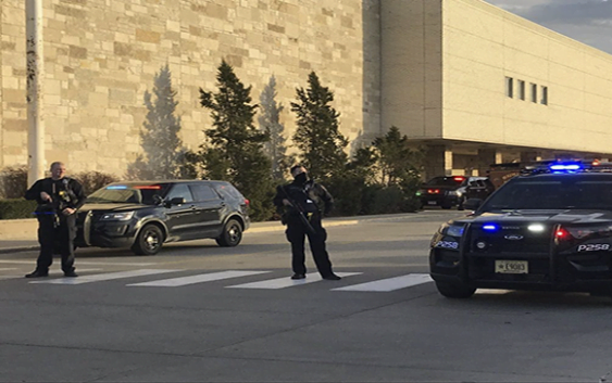 Ocho heridos en tiroteo en centro comercial de Wauwatosa, Wisconsin, Estados Unidos