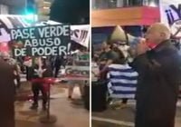 Protesta contra vacuna: Uruguay grita «Asesinos, terroristas, los niños no se tocan»; Vídeo