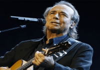 Joan Manuel Serrat dirá adios a los escenarios en gira “El vicio de cantar 1965-2022”