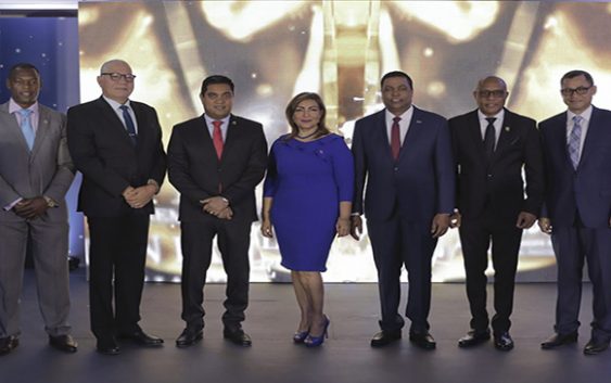 Fedodim realiza séptima entrega de los Premios Juan Pablo Duarte
