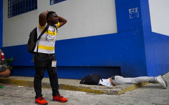 Otra víctima en Haití: La Policía asesina periodista Romelo Vilcin; Van siete colegas este año