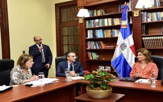 Consejera General de Comercio de los EE.UU. Leslie Kiernan visita la República Dominicana