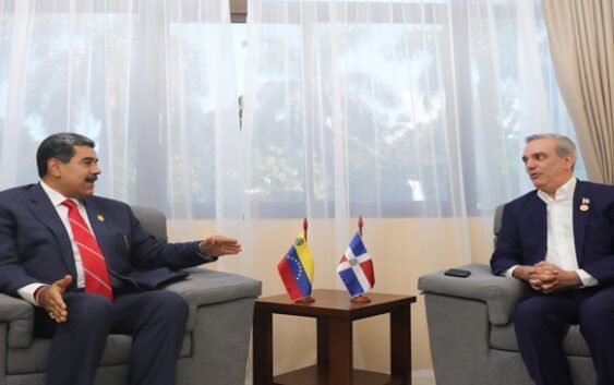 Que maldita burla: Abinader agrede su propio pueblo y pide «respeto a derechos» a «colega» de Venezuela; Vídeos