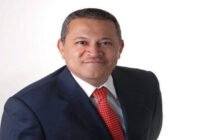 Cientos dan último adiós a Freddy Núñez presidente de Movero, fundador del PRP y Secretario General de V República